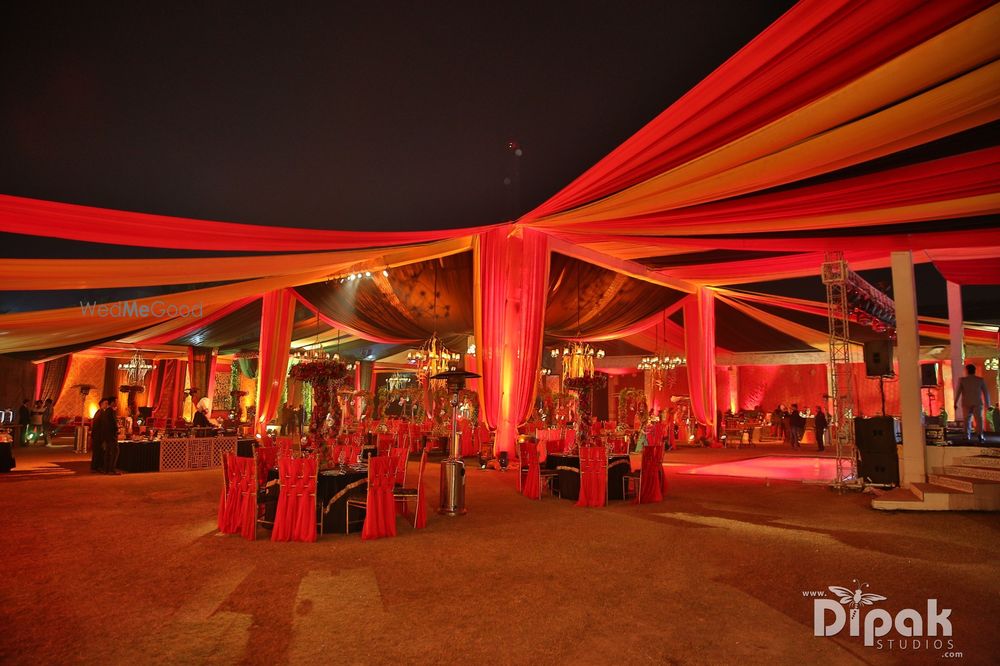 Photo By F&B Flora Farms - Venues