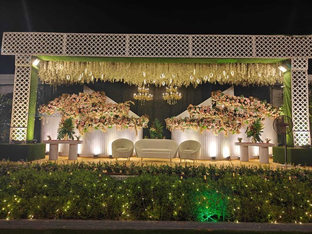 Photo By Divine Farms - Venues