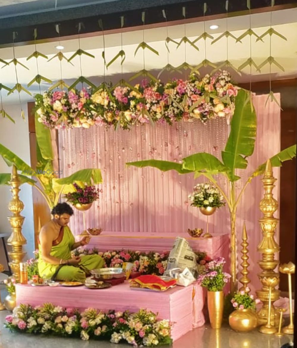 Photo By The Glitttering Arc - Decorators