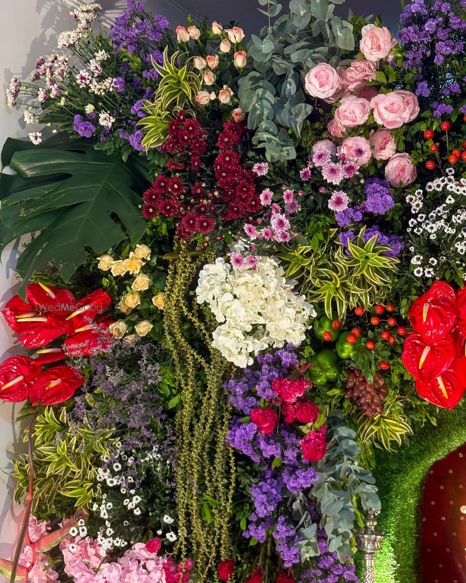 Photo By The Glitttering Arc - Decorators