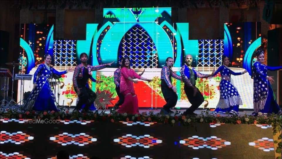 Photo By Wedding Choreography by Deepak - Sangeet Choreographer