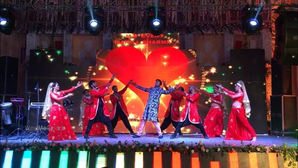 Photo By Wedding Choreography by Deepak - Sangeet Choreographer