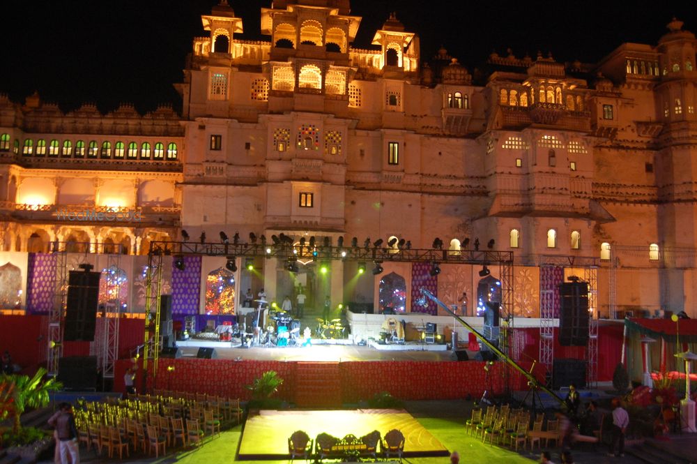 Photo By  WedWingz Events - Decorators