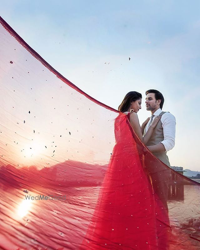 Photo By Krewr Studio - Photographers
