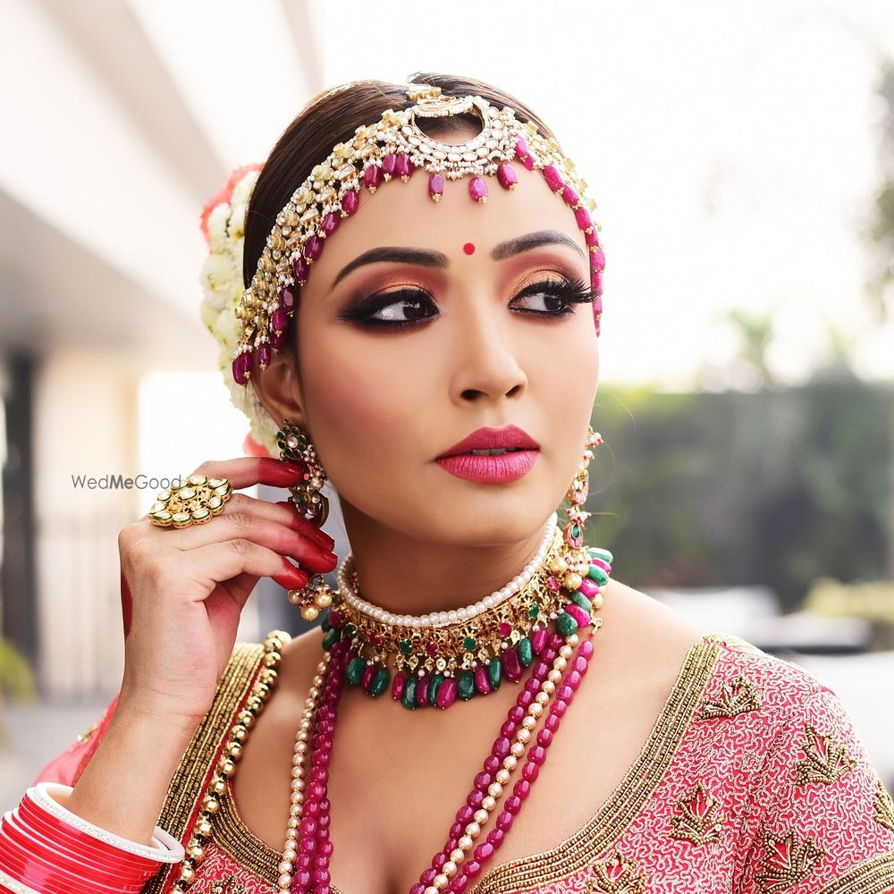 Photo By Vandana Piwhal Makeovers - Bridal Makeup