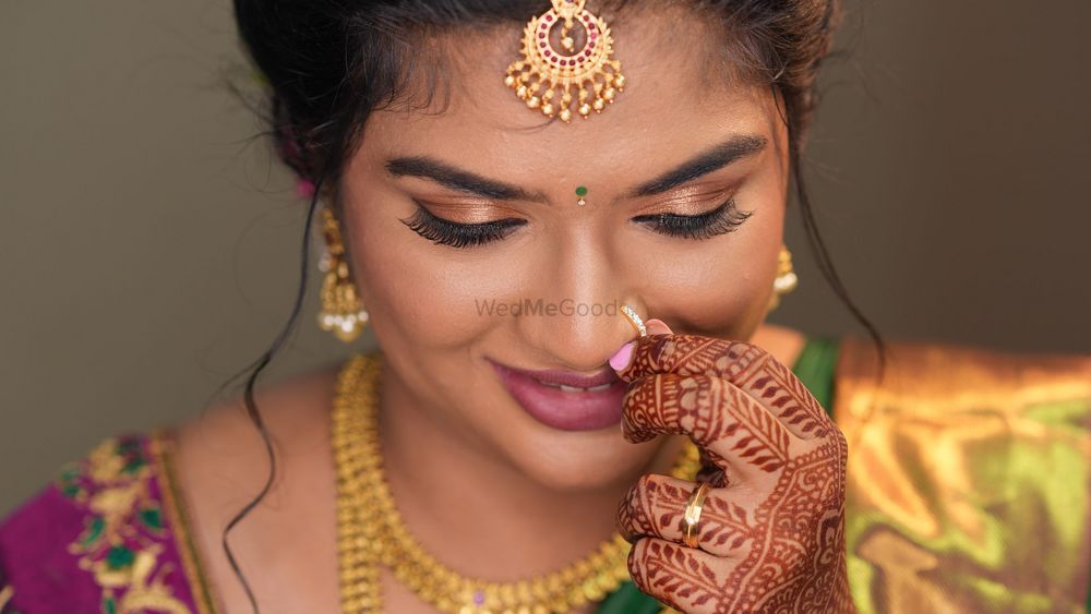 Priya Chandra Makeovers - Price & Reviews | Bangalore Makeup Artist