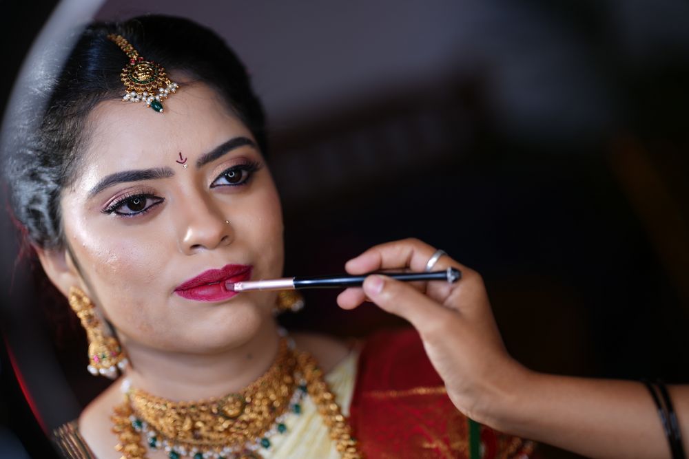 Photo By Priya Chandra Makeovers - Bridal Makeup