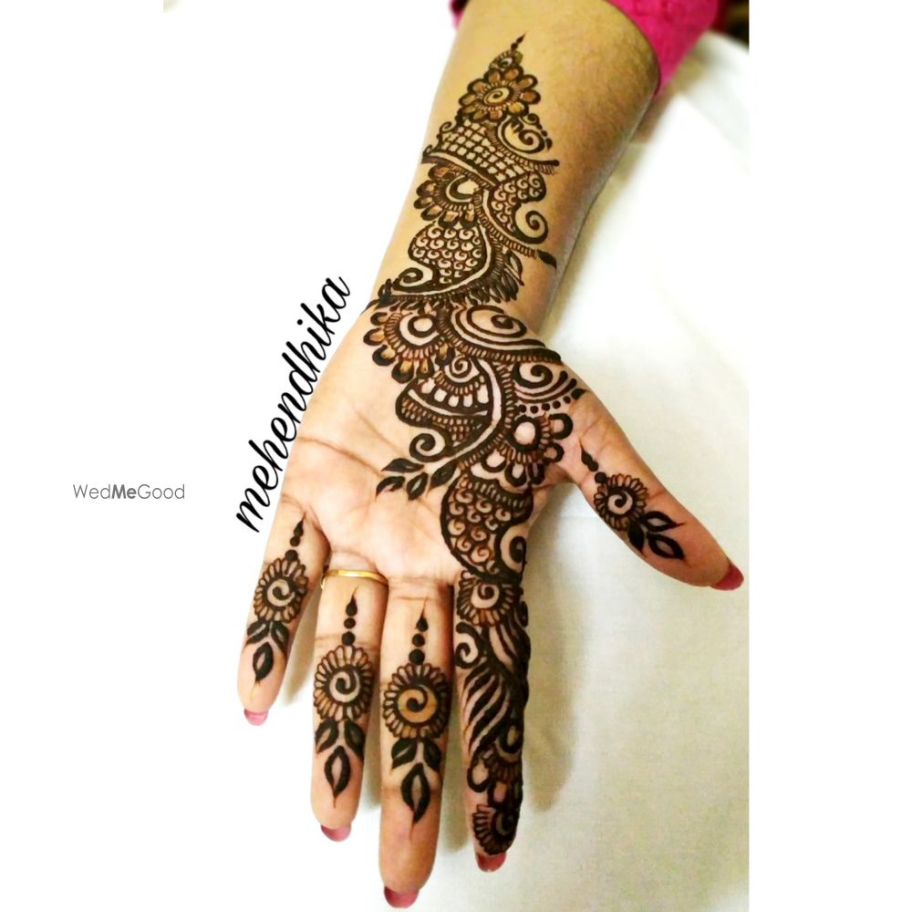 Photo By Mehendhika - Mehendi Artist