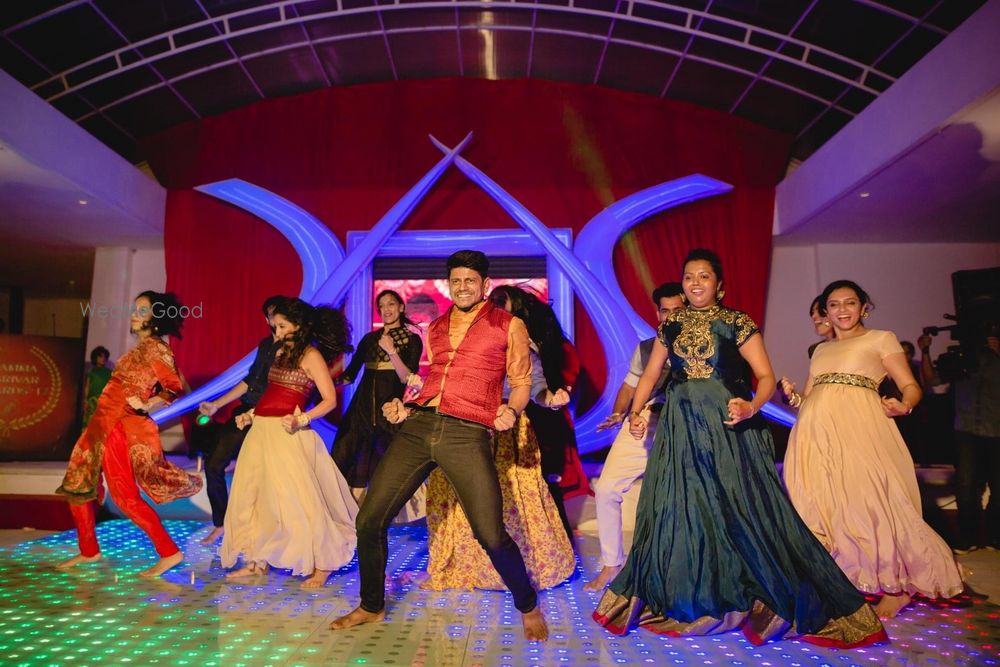 Photo By Tarantismo Weddings - Sangeet Choreographer