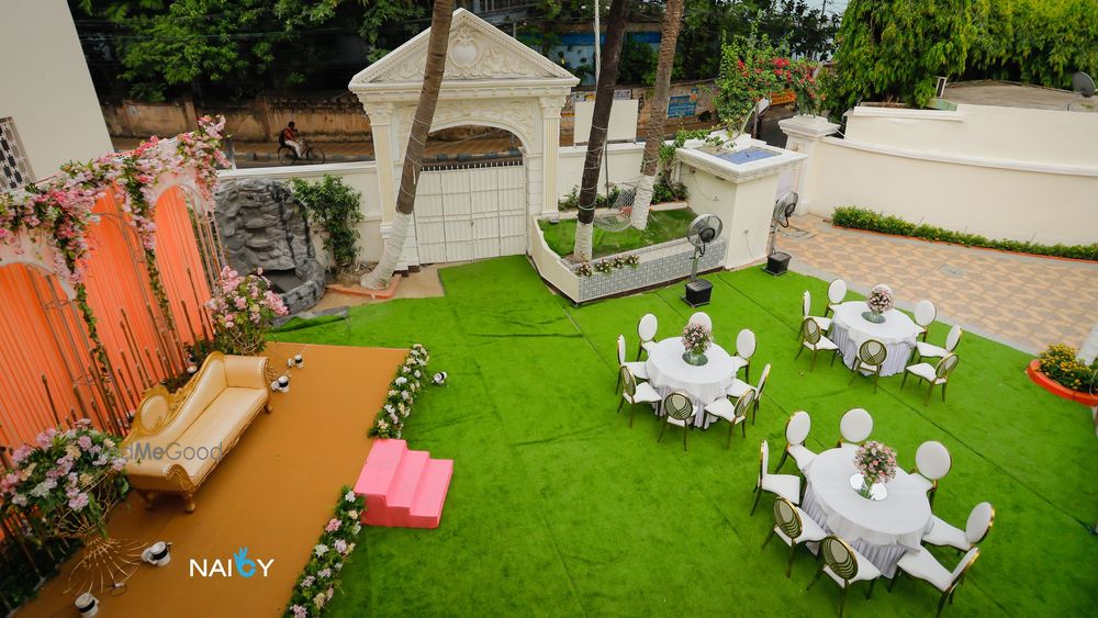 The Villa at Mandeville