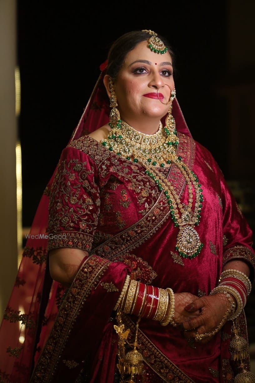 Photo By Bhavya Sharma Makeovers - Bridal Makeup