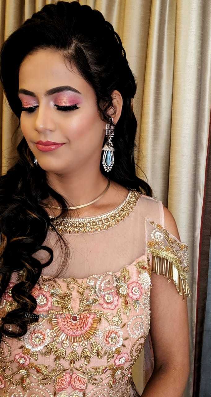 Photo By Makeovers by Nitin Girdhar - Bridal Makeup