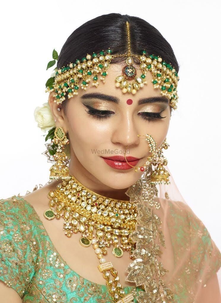 Photo By Blossom Kochhar Aroma Magic - Bridal Makeup