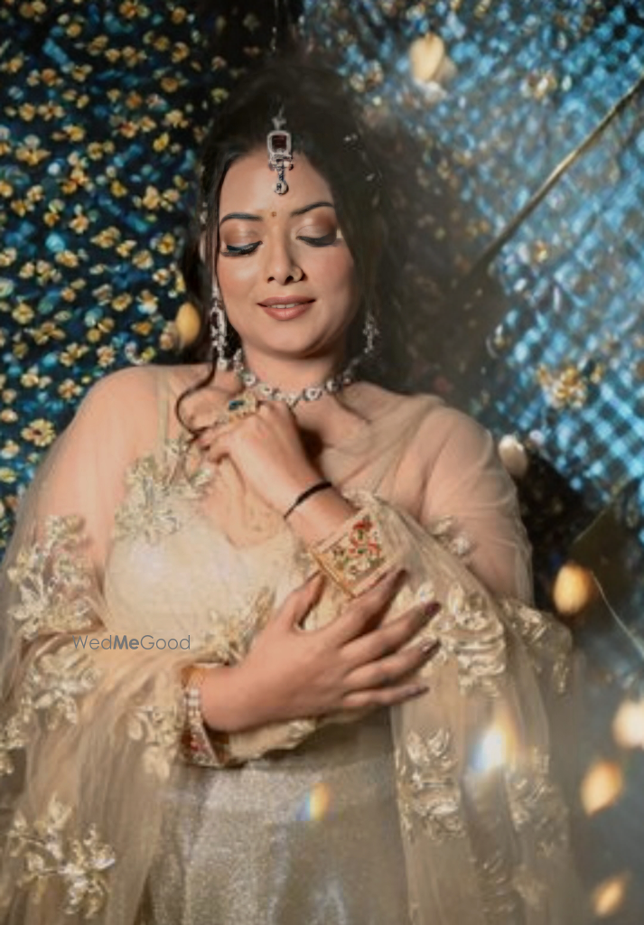 Photo By Vani Pandey - Bridal Makeup