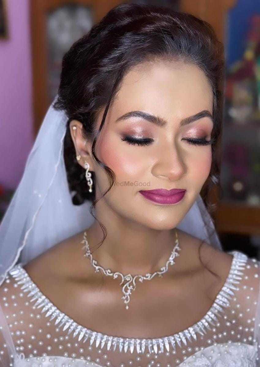 Photo By Beauty Makeover & Nail Academy - Bridal Makeup