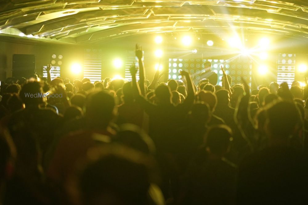 Photo By Luxus Entertainments - DJs