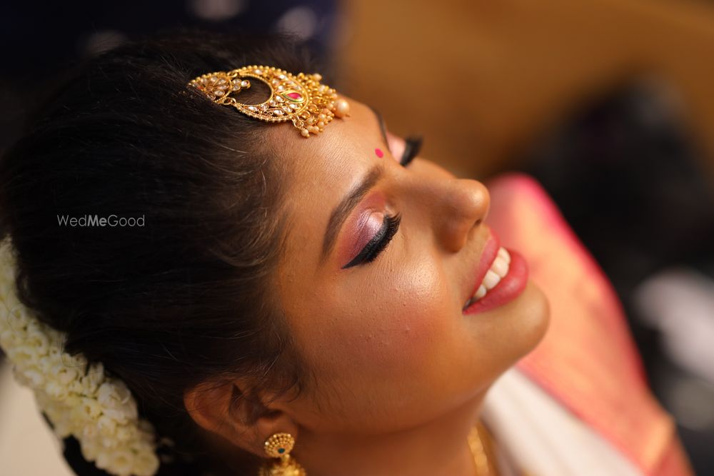 Photo By Pallavi Shetty - Bridal Makeup