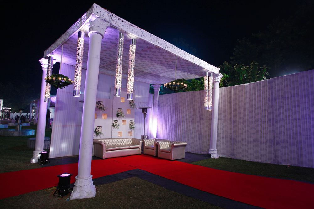 Photo By Crystal Ball Events - Decorators