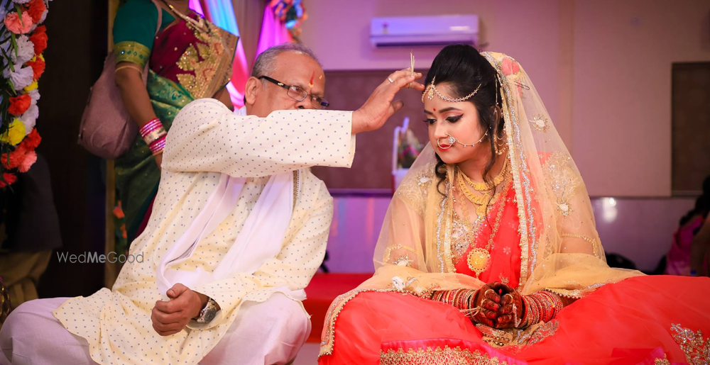 Photo By Wedding Shedding - Photographers