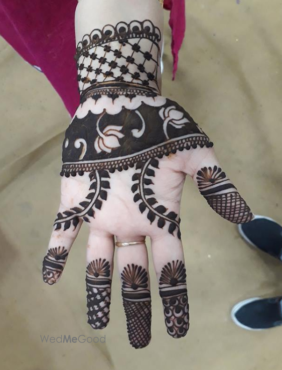 Photo By Aman Mehendi Artist - Mehendi Artist