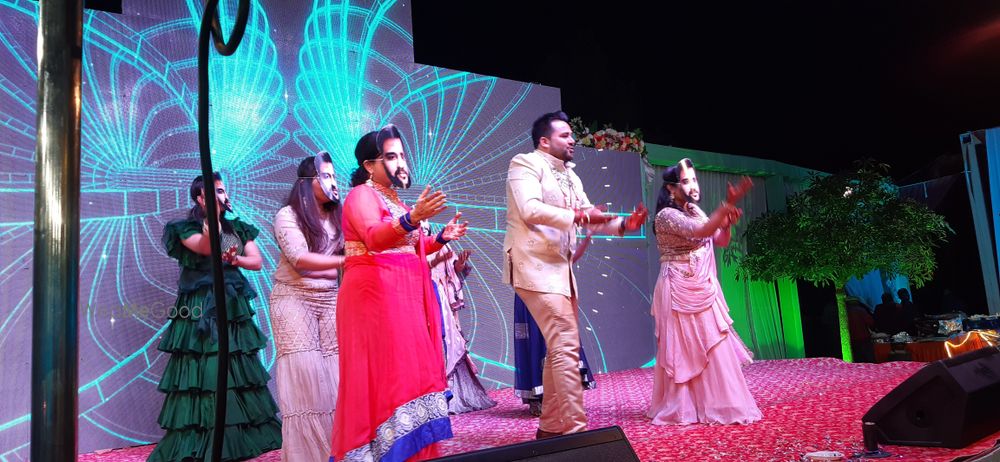 Photo By Sachin Chowdhury & Team - Sangeet Choreographer