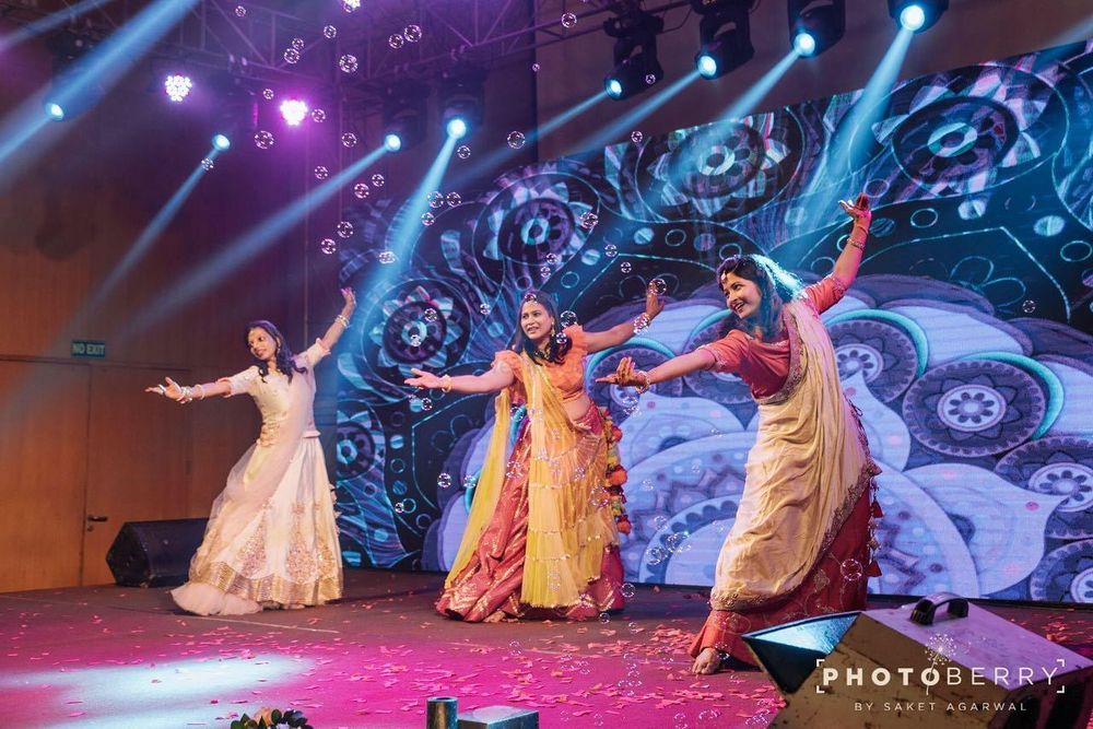 Photo By Sachin Chowdhury & Team - Sangeet Choreographer