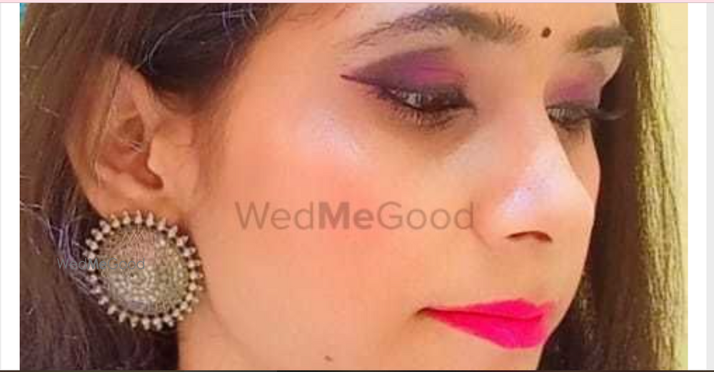 Pooja Kumari Makeup