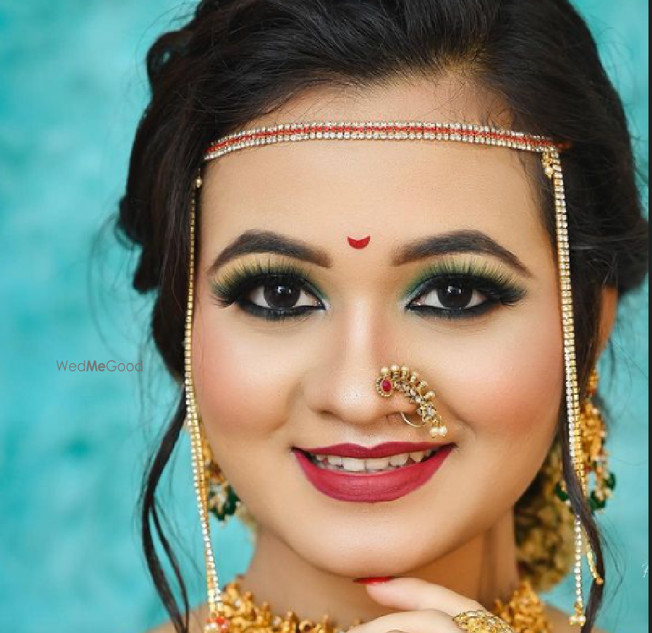 Dipanjali Makeup Artist