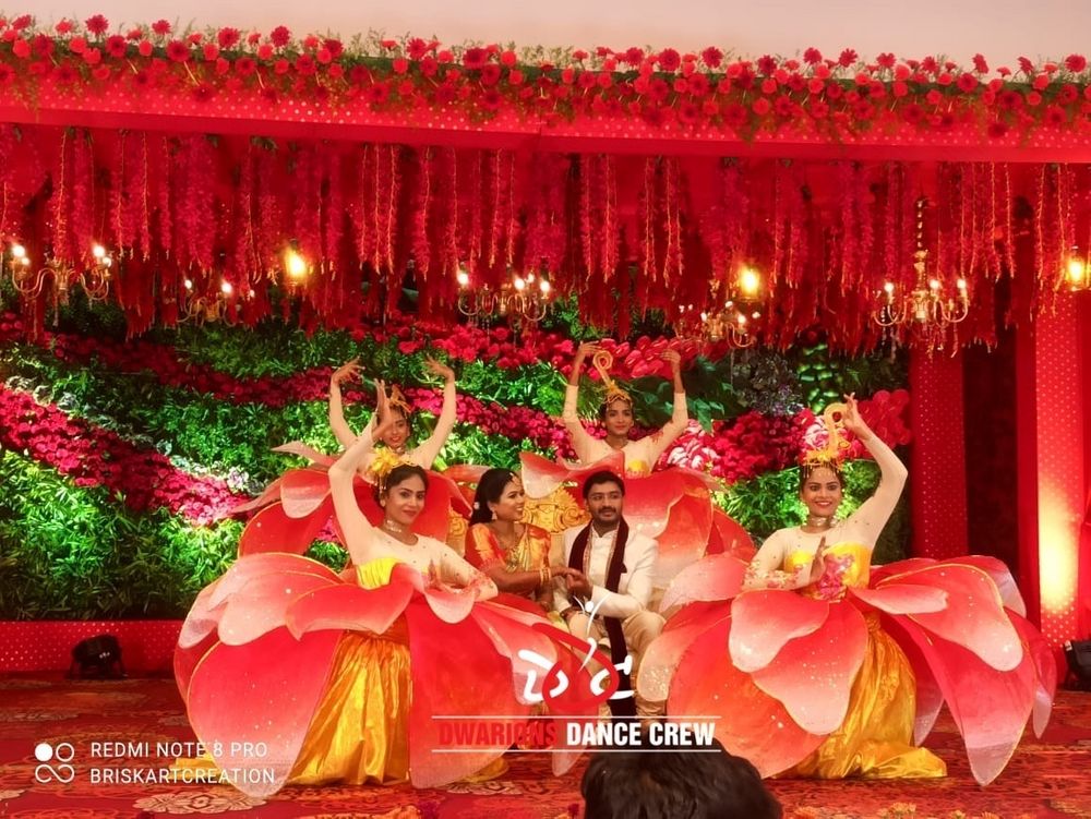Photo By Dwarions Dance Crew - Sangeet Choreographer
