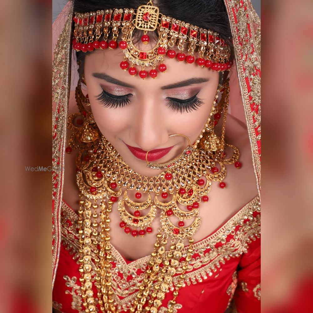 Photo By Makeovers by Anmol Wadhwa - Bridal Makeup