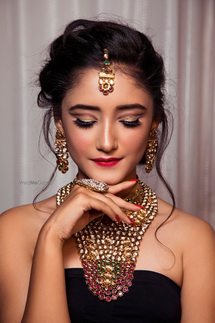 Photo By Myra kalra - Bridal Makeup