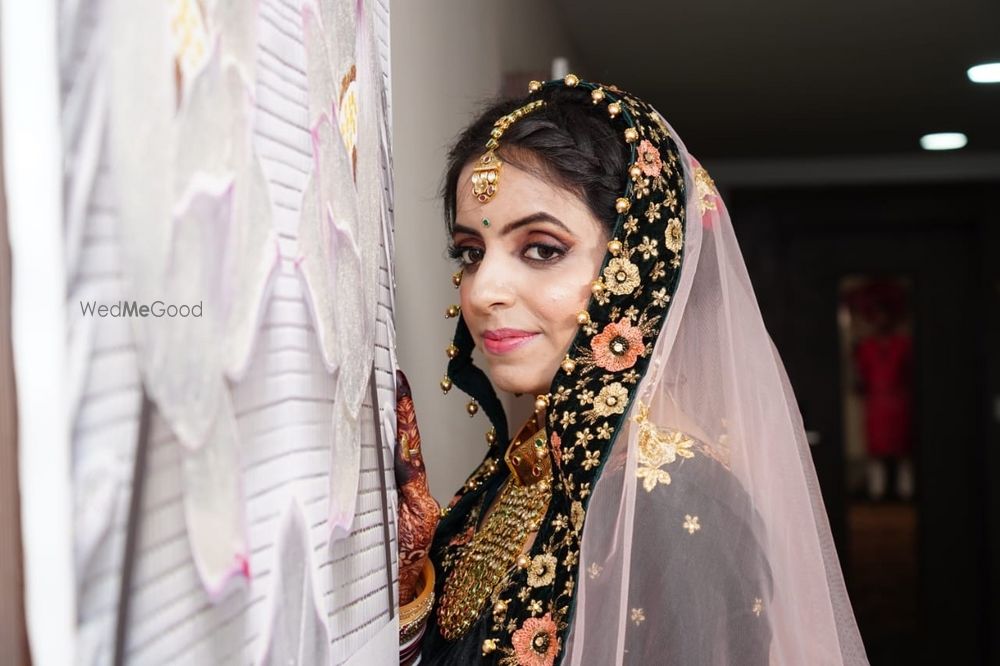 Photo By Myra kalra - Bridal Makeup