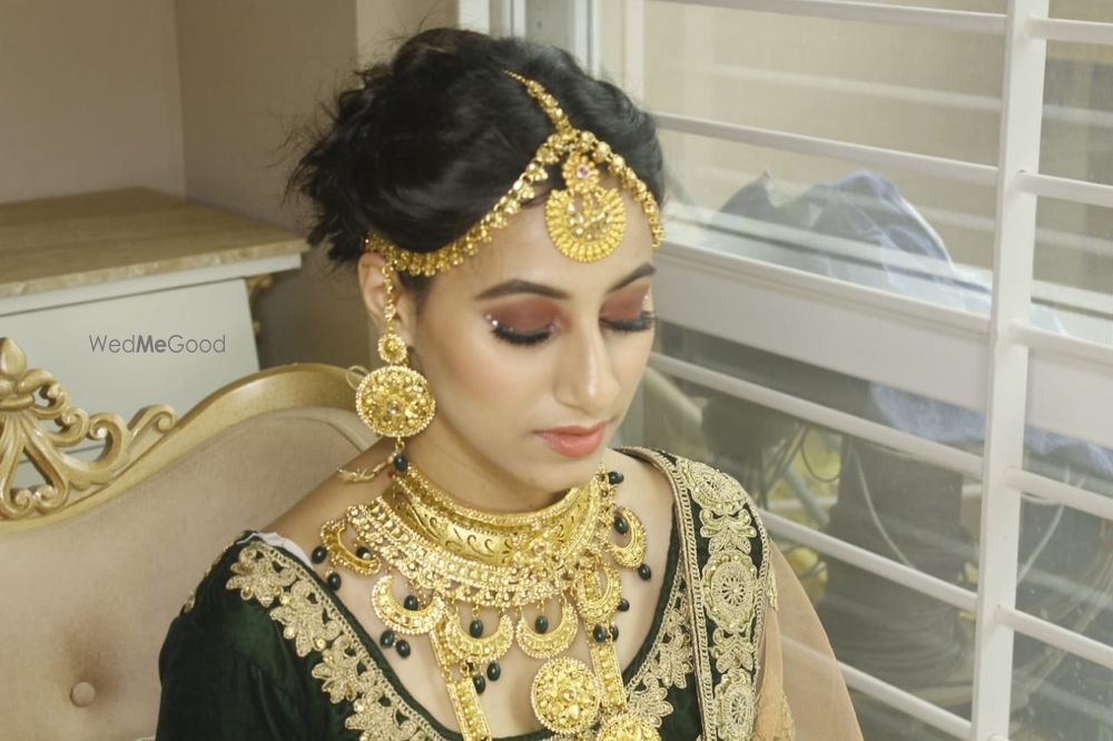 Photo By Myra kalra - Bridal Makeup