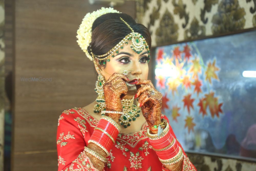 Photo By Star Photography - Photographers