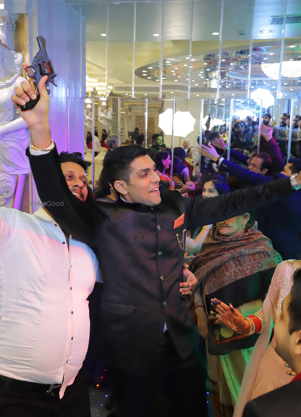 Photo By Star Photography - Photographers