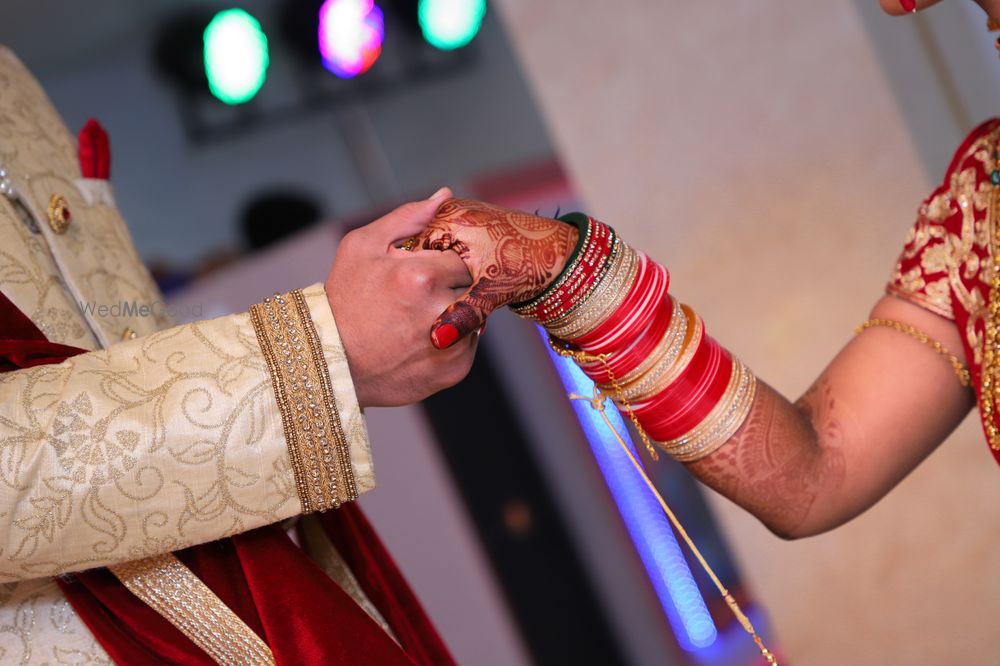 Photo By Star Photography - Photographers