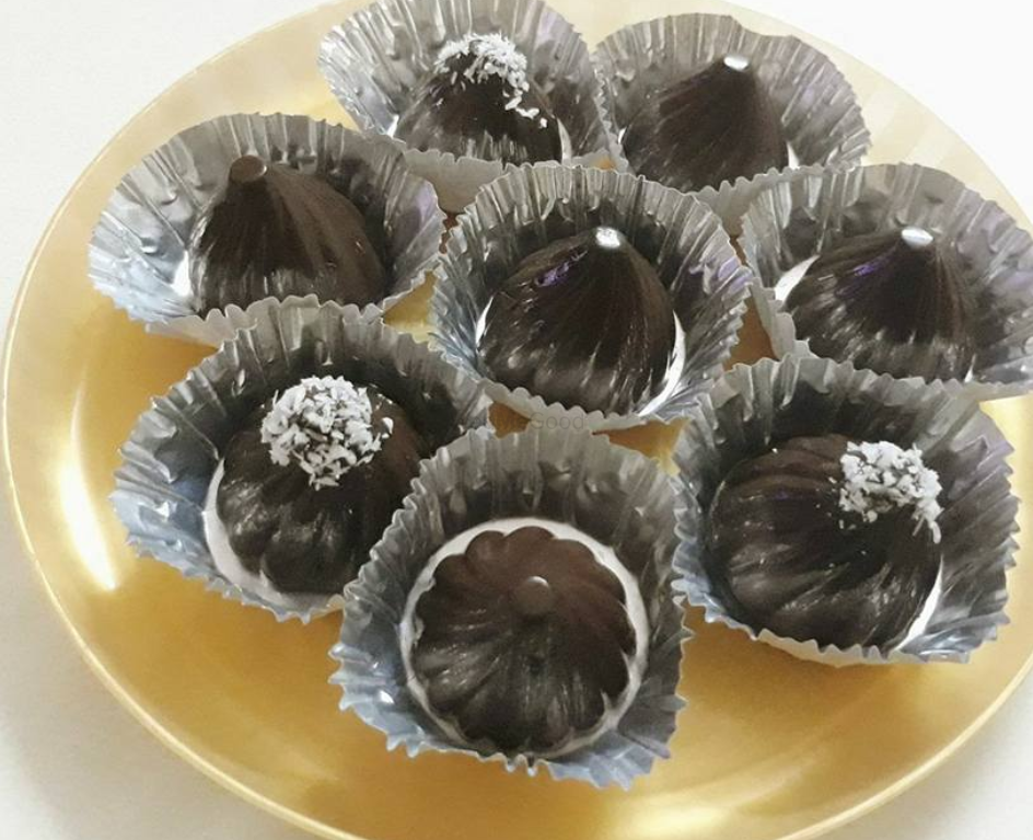Photo By R & J Homemade Chocolates - Favors