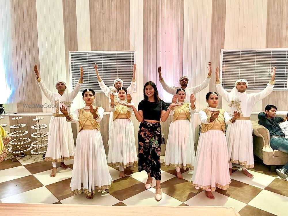 Photo By Dance Berry - Sangeet Choreographer