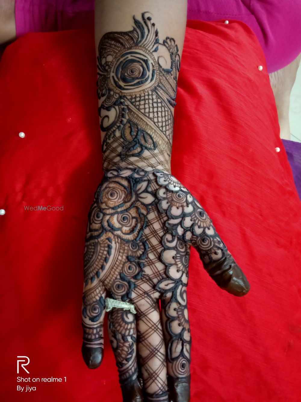 Photo By Pari Beauty Studio - Mehendi Artist
