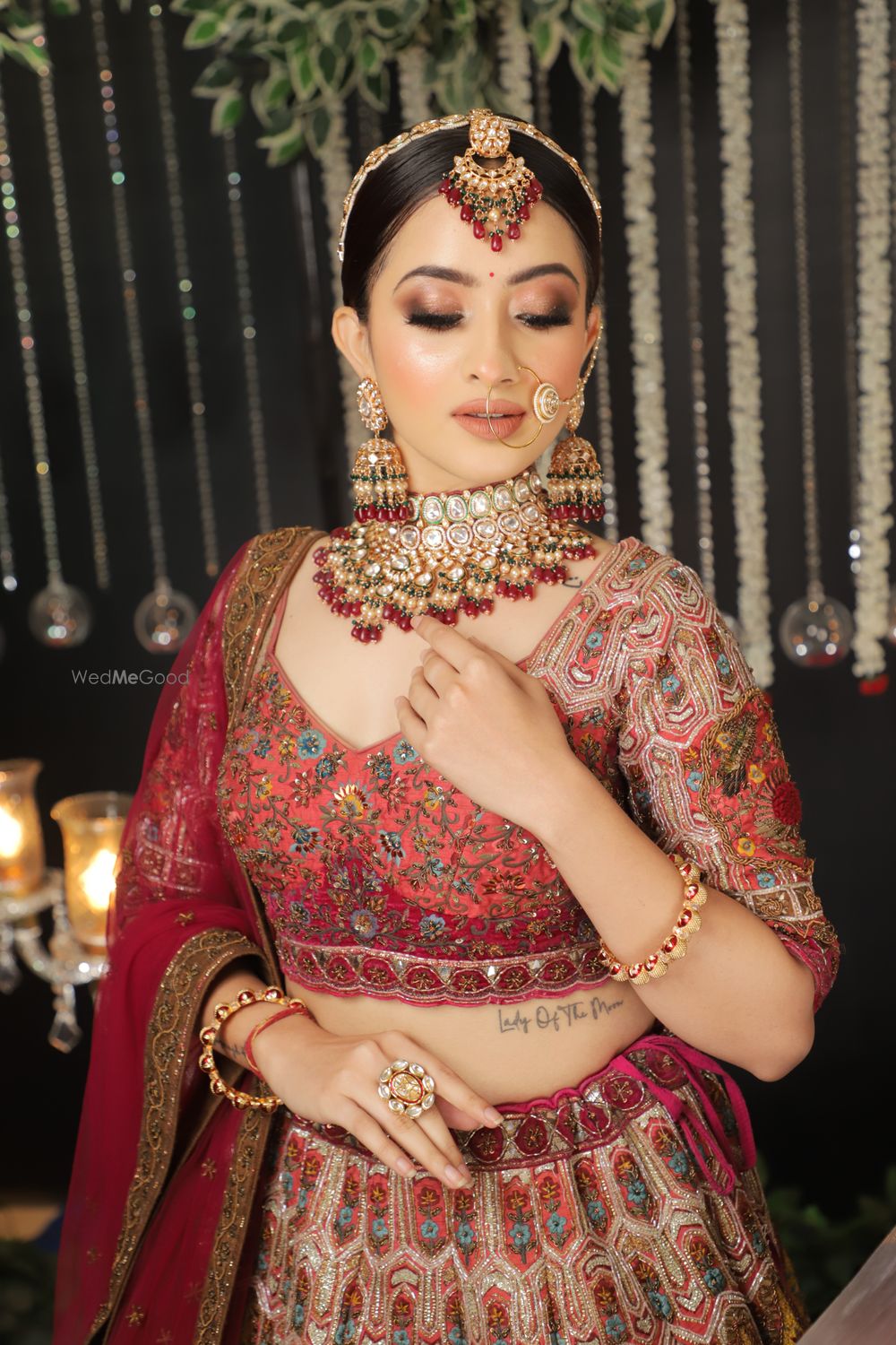 Photo By Aarti Khanna Makeovers - Bridal Makeup