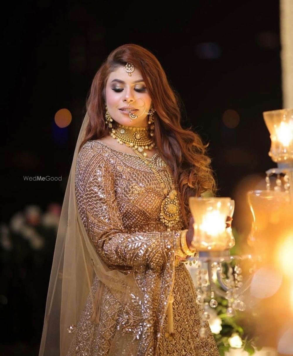 Photo By Aarti Khanna Makeovers - Bridal Makeup