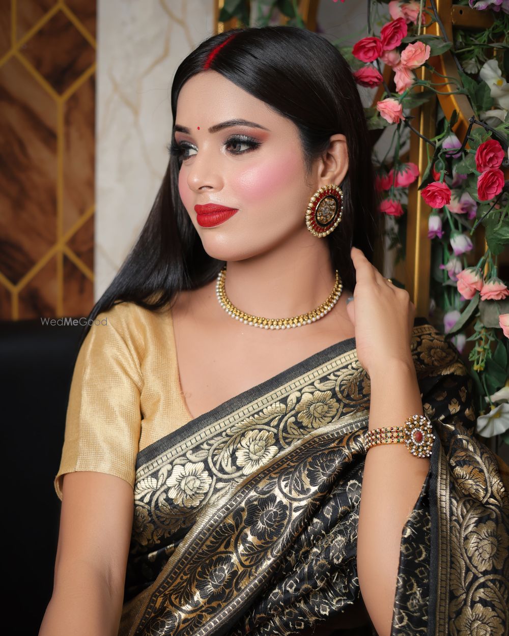 Photo By Aarti Khanna Makeovers - Bridal Makeup