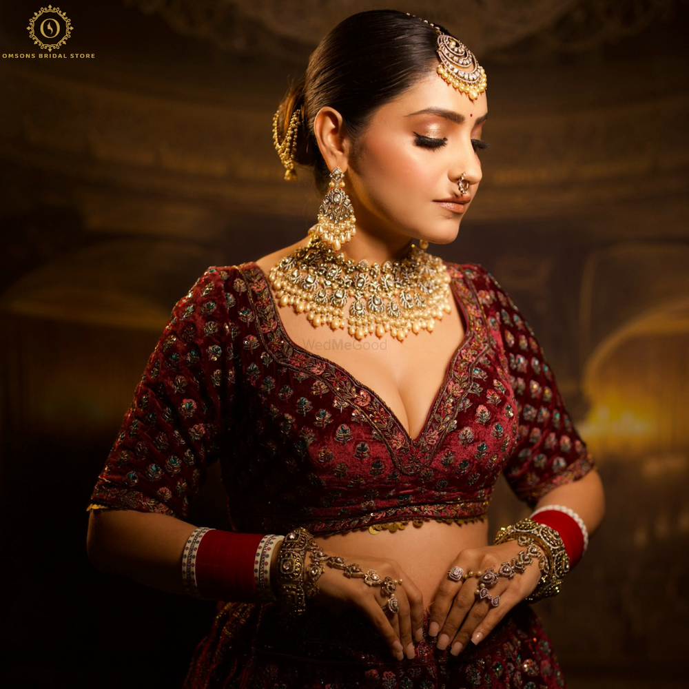 Photo By Om Sons Bridal Store - Jewellery