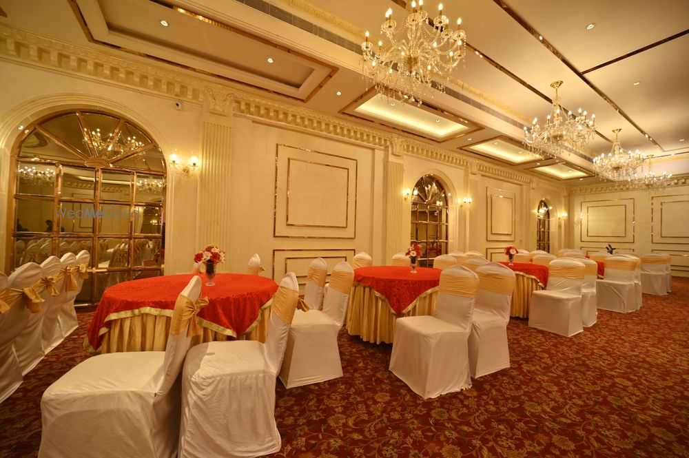 Photo By SH&B - Hotel Millennium Inn - Venues