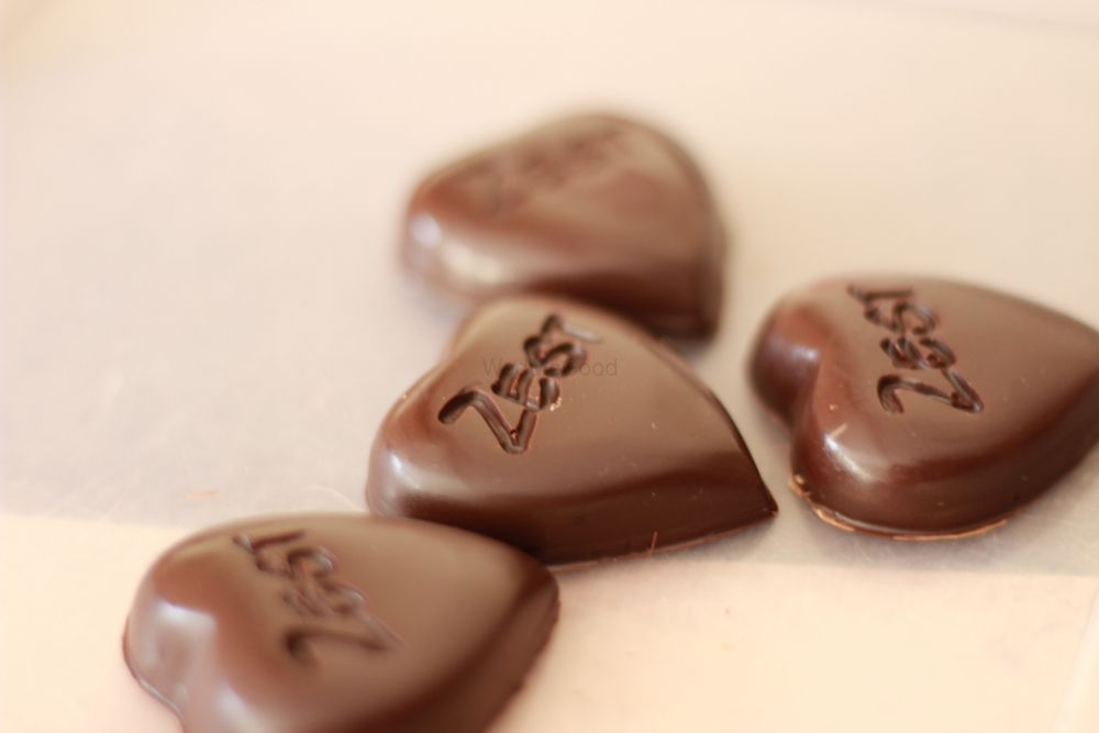 Photo By Zest Chocolates - Favors
