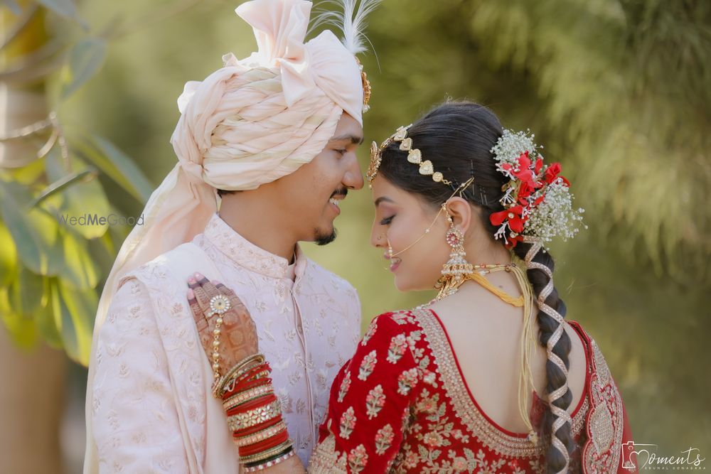 Photo By Moments by Krunal Songara - Photographers