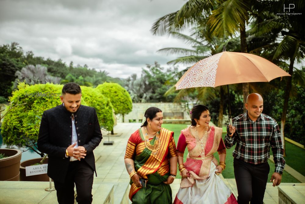 Photo By Holla's Photography - Photographers