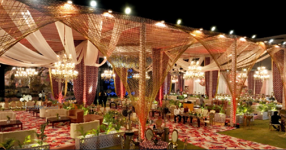 The Wedding Shades- Decor