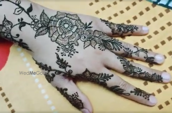 Mehndi Art by Kona