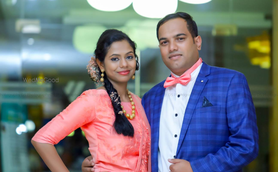 Photo By DS Photography - Photographers